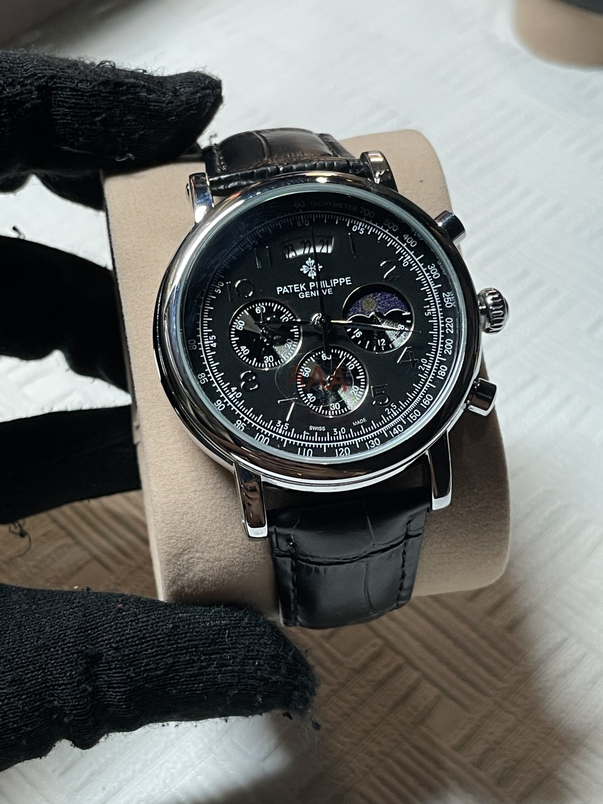 Premium Black Dial Chronograph Leather Watch – Luxury Business Edition