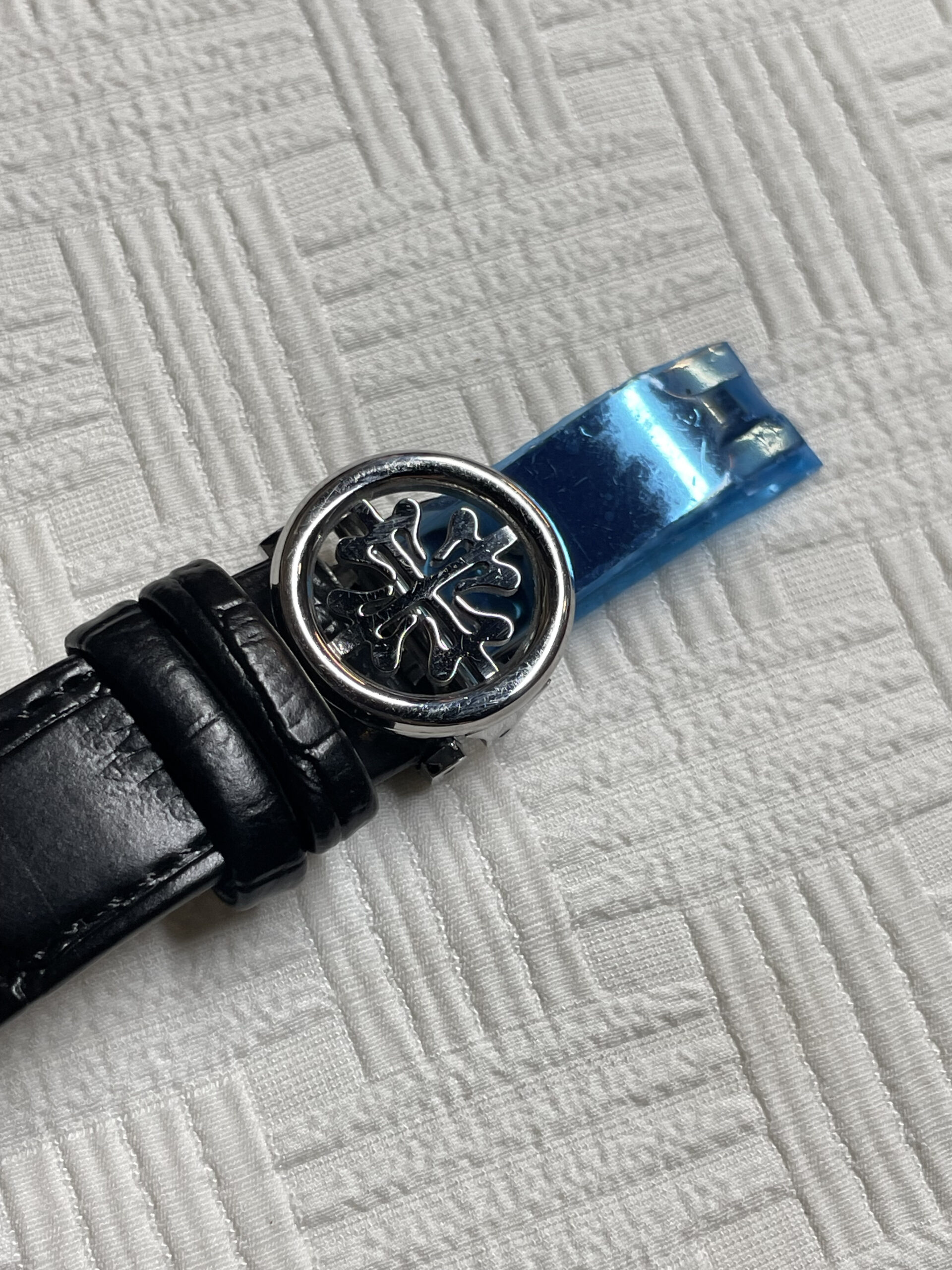 Premium Black Dial Chronograph Leather Watch – Luxury Business Edition - Image 4