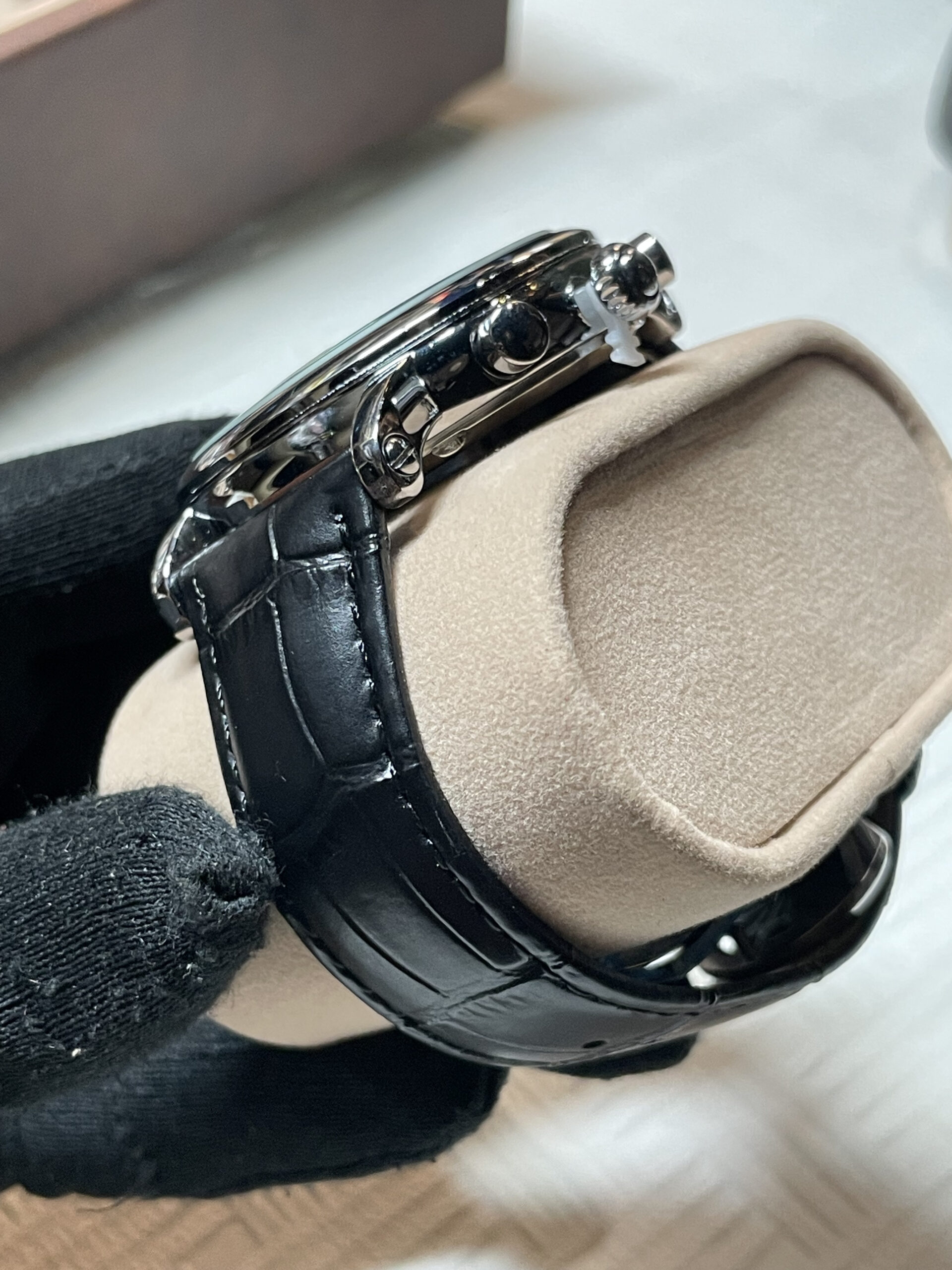 Premium Black Dial Chronograph Leather Watch – Luxury Business Edition - Image 3