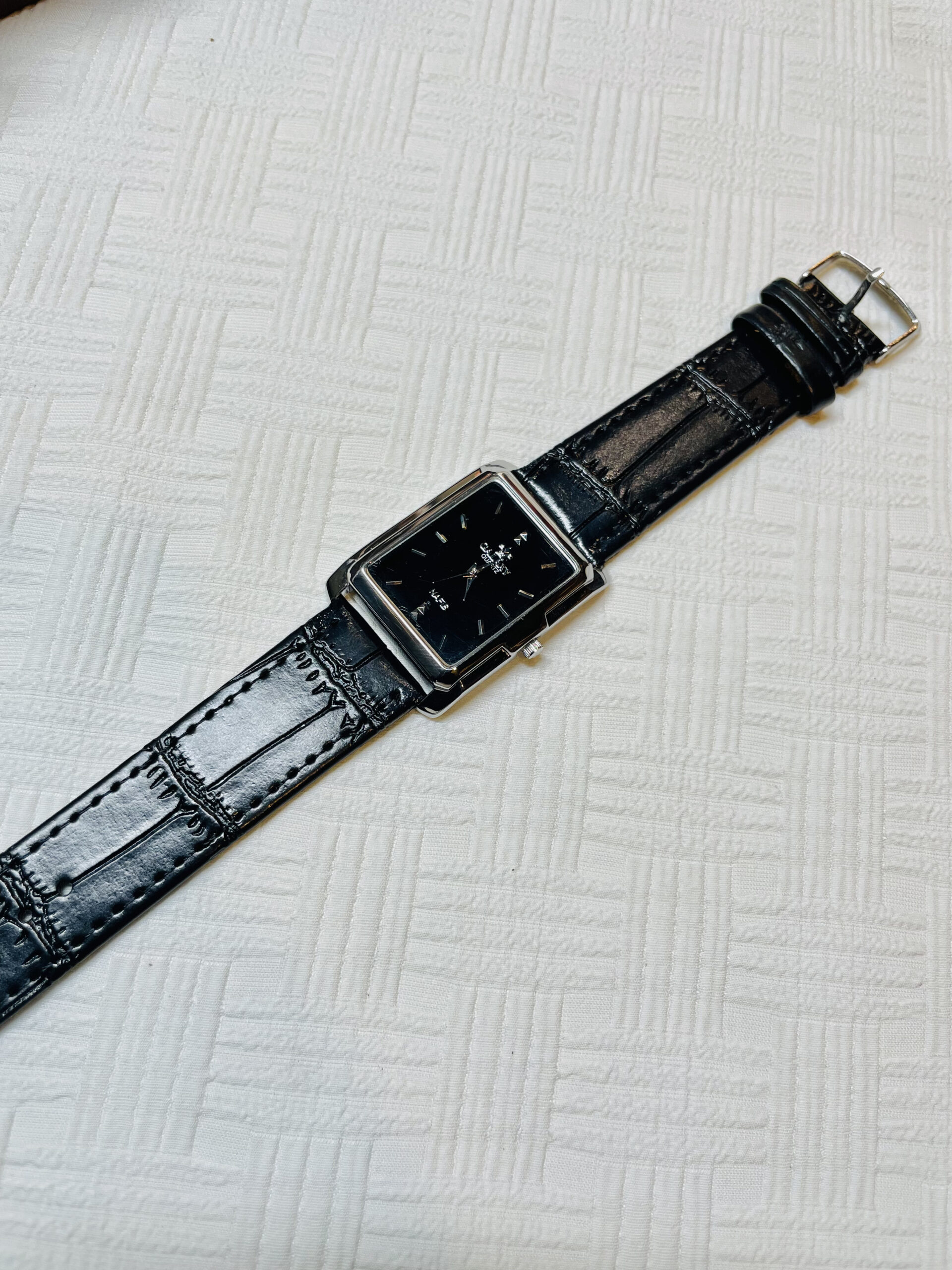 Vantage Classic Rectangular Watch For Men – Black Leather Belt Edition - Image 2