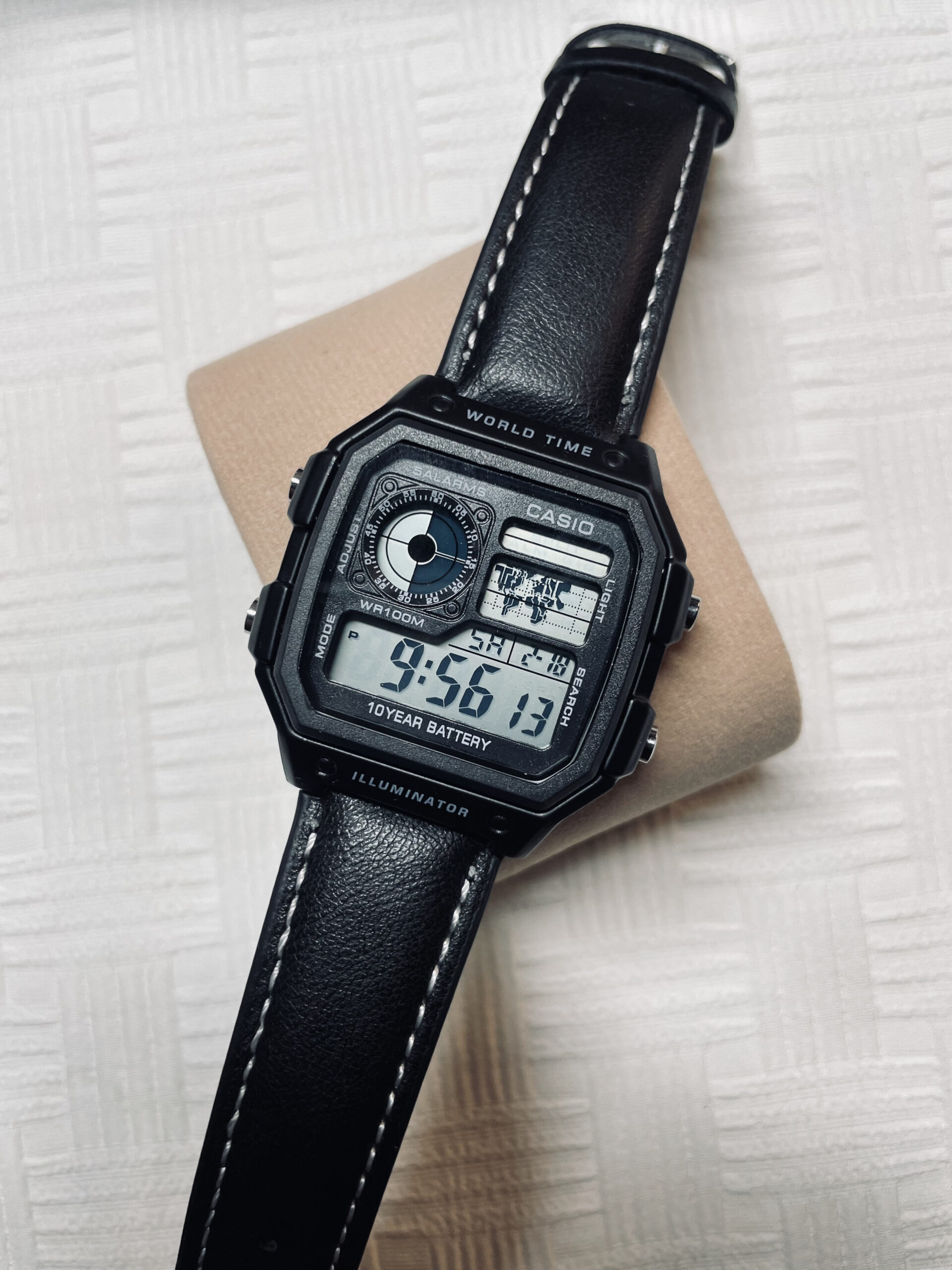 Casio World Time – Black Minimal Edition