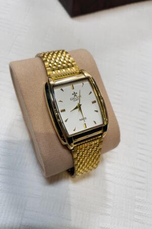 Vantage Old Money Watch For Classic Man – White Dial Gold Edition