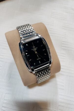 Vantage Old Money Watch For Classic Man – Black Dial Silver Edition